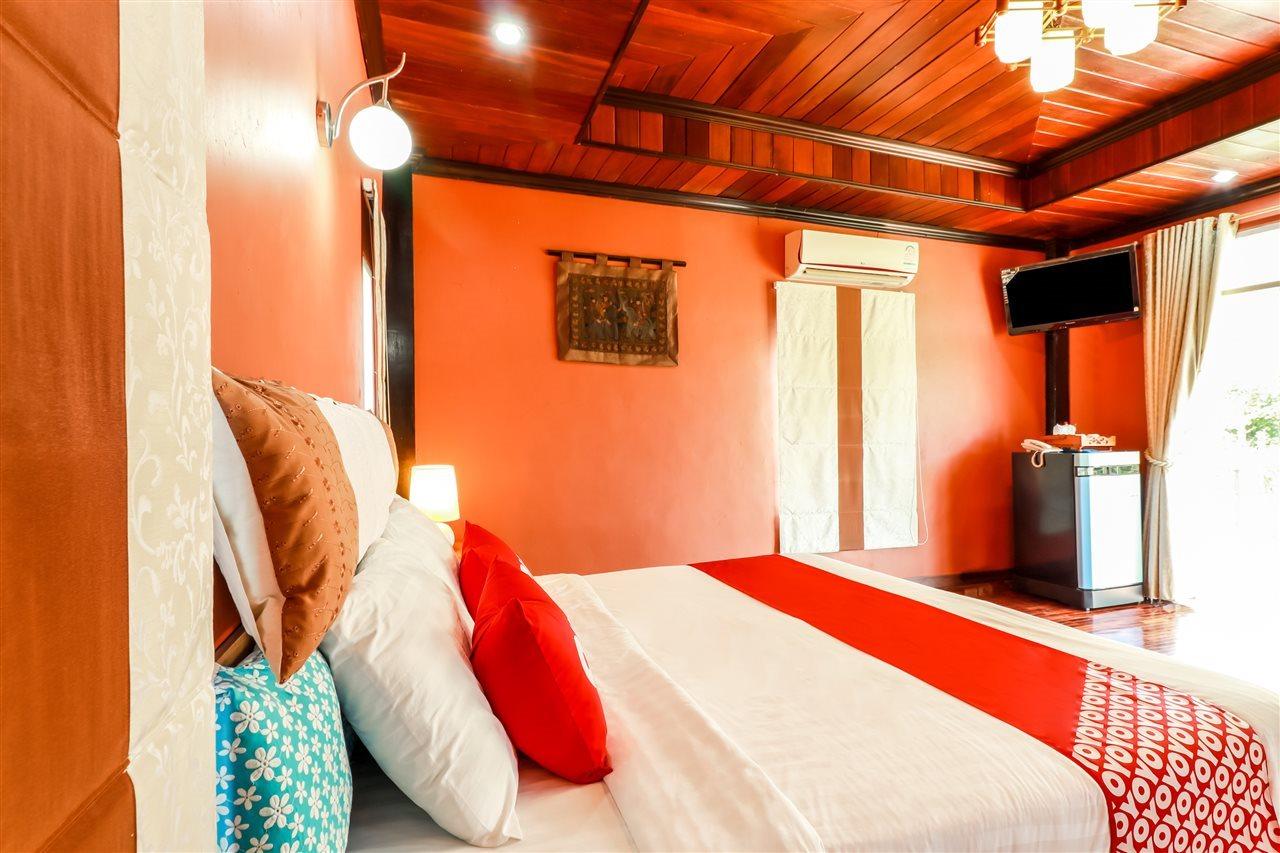 Oyo 416 Golden Nakara Resort Maesai Mae Sai Esterno foto