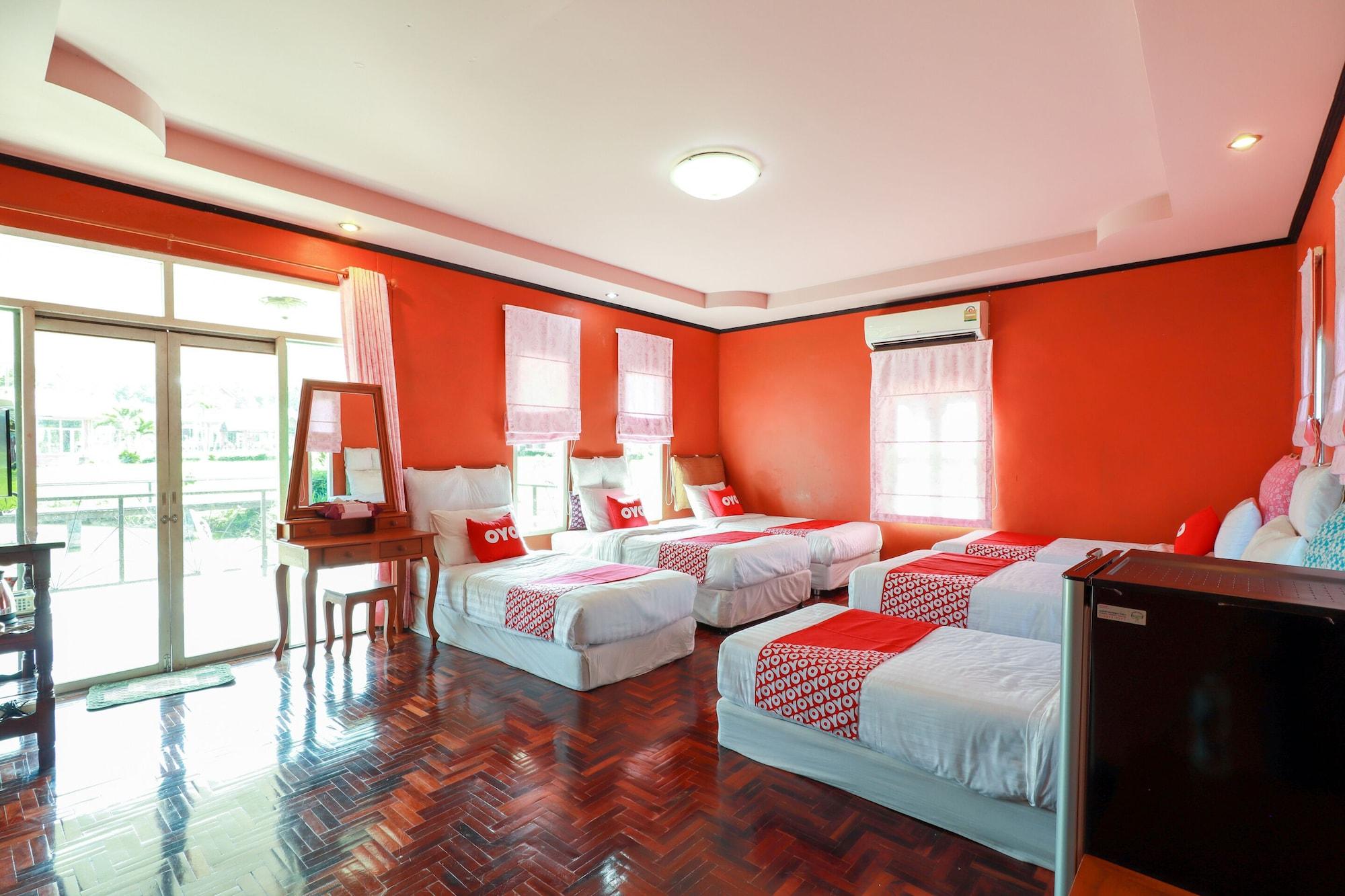 Oyo 416 Golden Nakara Resort Maesai Mae Sai Esterno foto