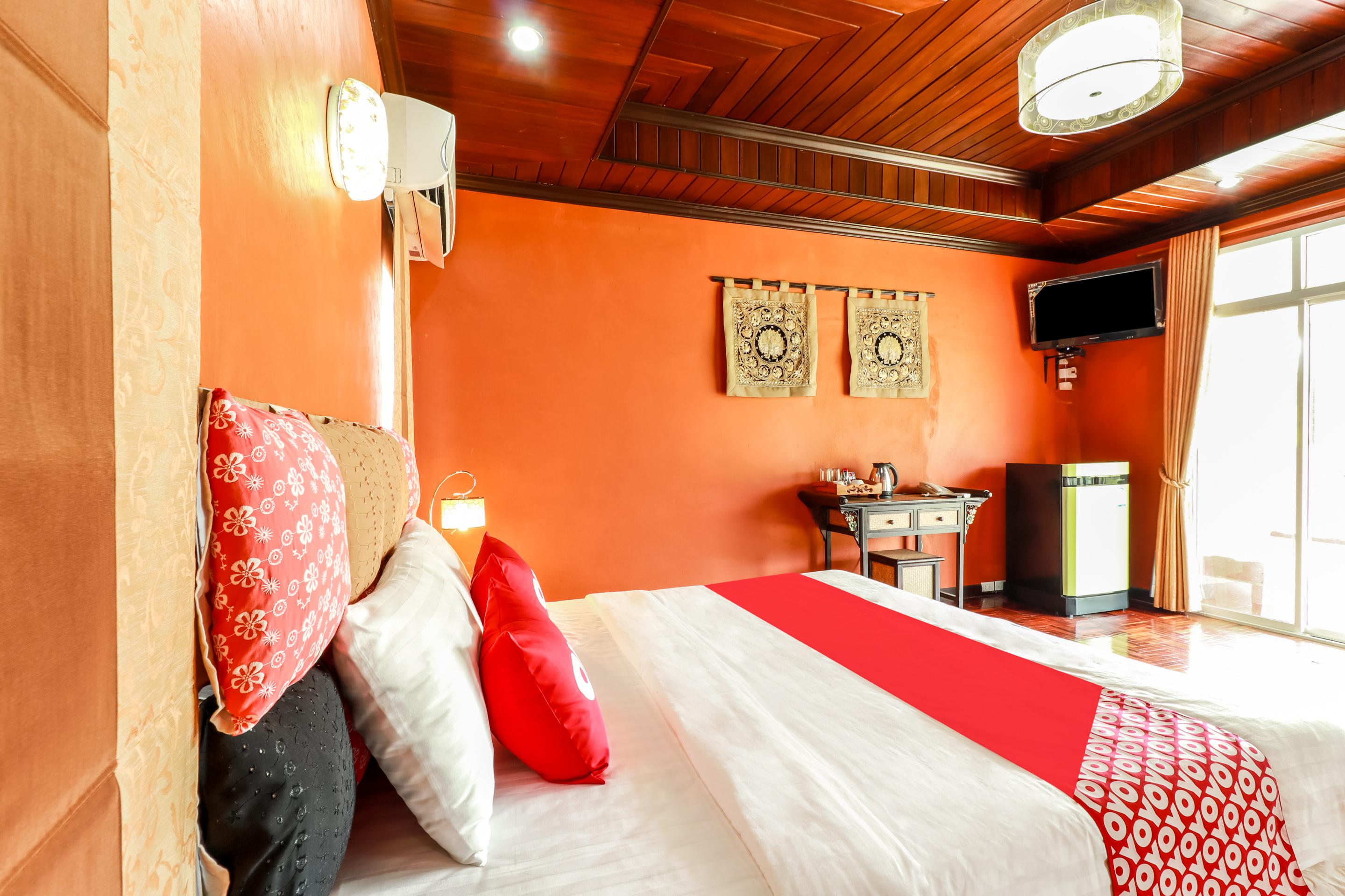 Oyo 416 Golden Nakara Resort Maesai Mae Sai Esterno foto